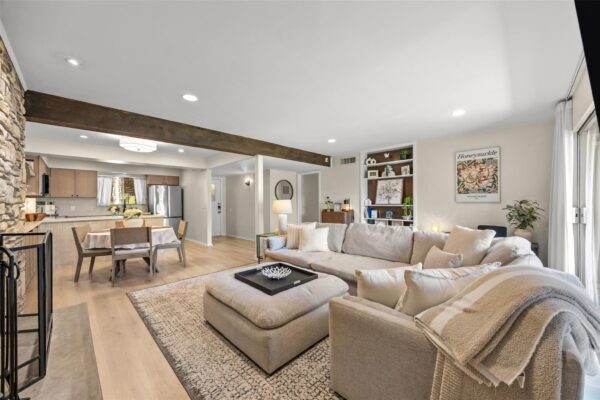 1304 Mariposa Dr #132, Austin