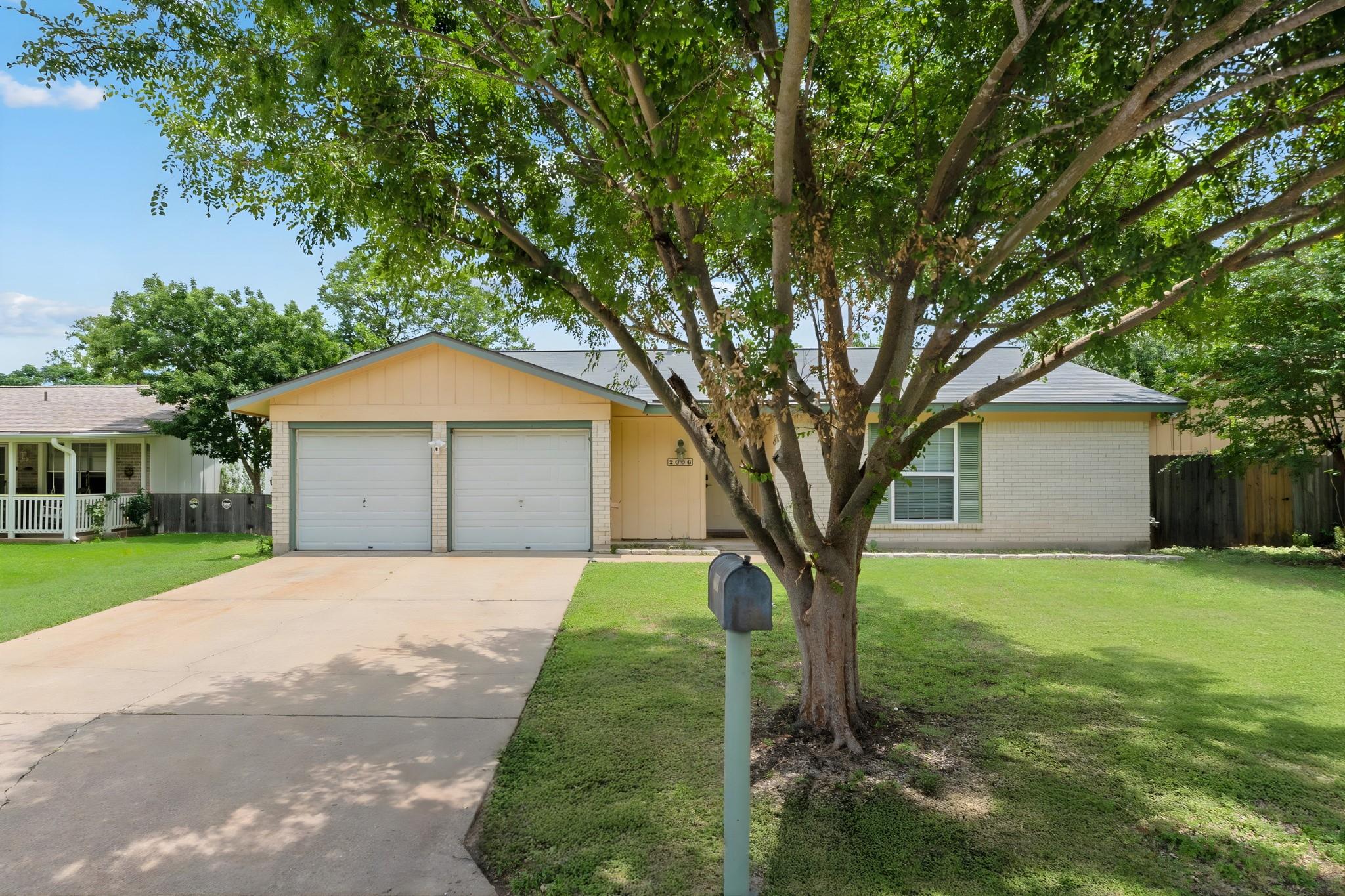 2006 Heathwood Cir, Round Rock