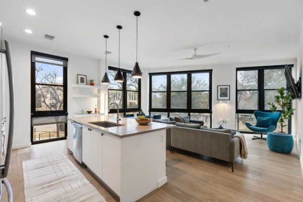 800 Embassy Dr #236, Austin