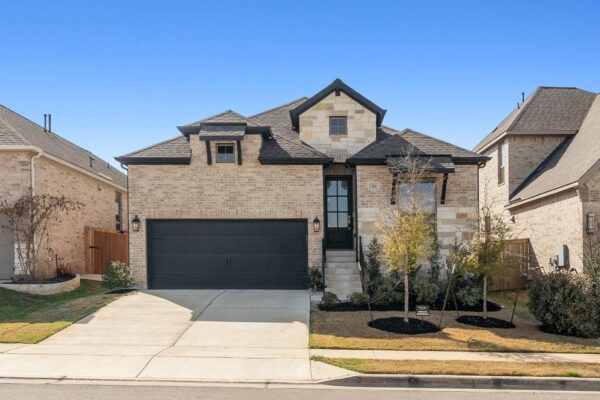 701 Tradewinds Way, Georgetown