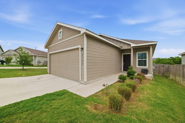 2604 Shimsham Dr, Pflugerville