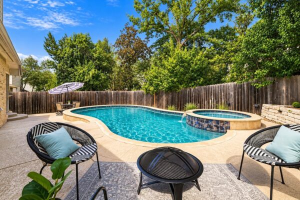 3135 Burks Ln, Austin