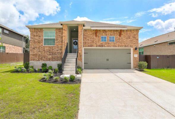 2333 Four Waters Loop, Georgetown