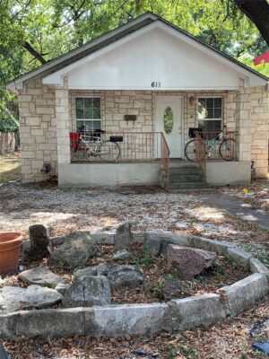 611 W Live Oak St, Austin