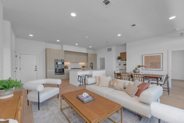 2209 S 1st St #403, Austin