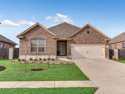 118 Millsaps Ct, Bastrop