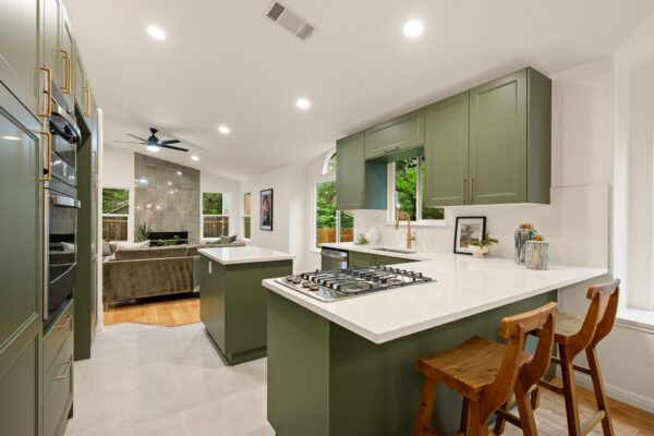 7302 Potters Trl, Austin