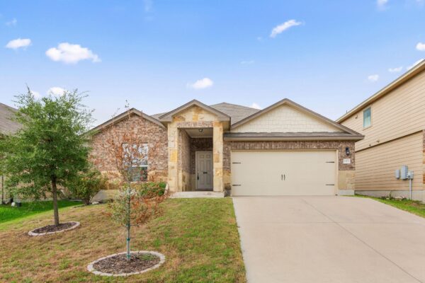 1005 Ibis Falls Loop, Jarrell