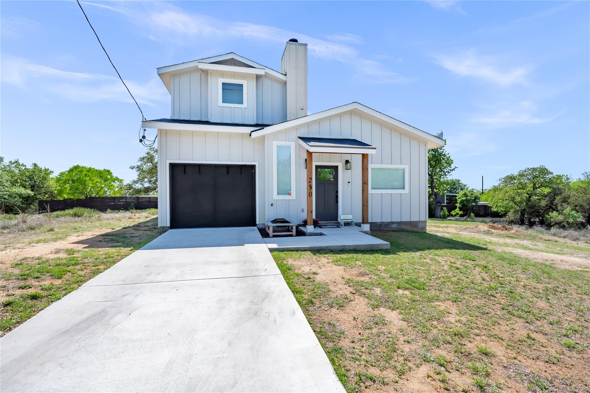 230 Rosehill Dr, Granite Shoals, TX 78654