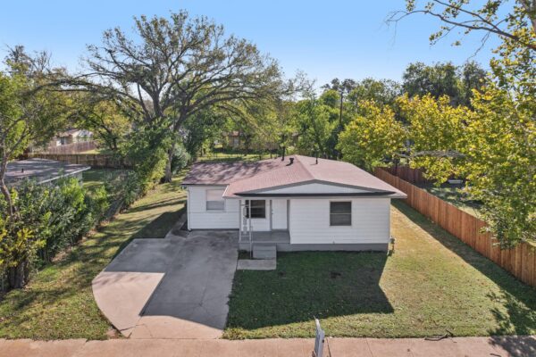 1102 Jackson St, Killeen