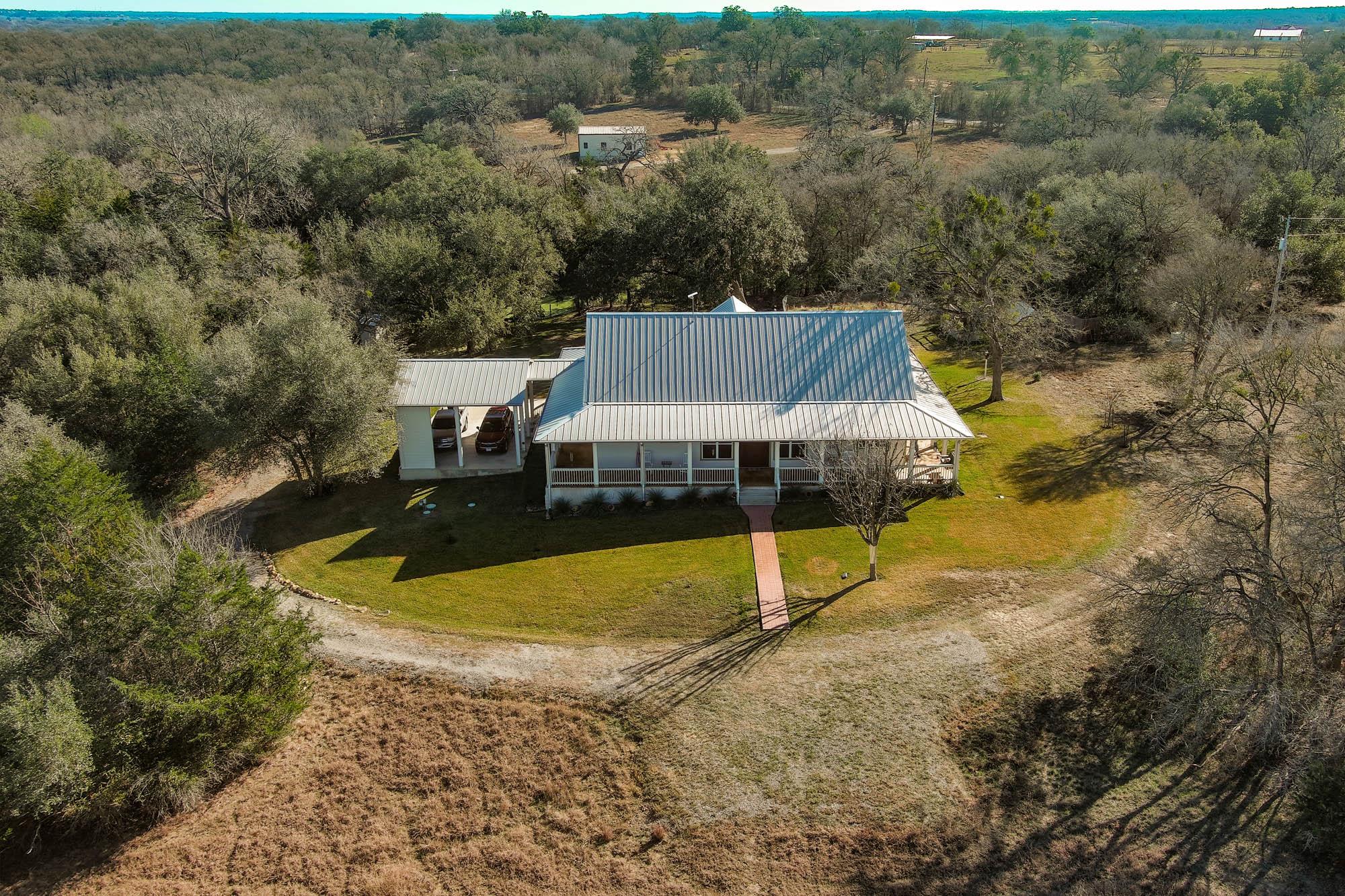 482 Watterson Rd, Bastrop, TX 78602