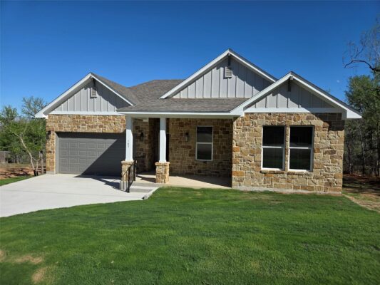 137 Waimanalo Ln, Bastrop