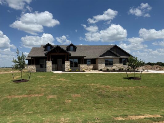 11109 Golden Eagle Ave, Salado
