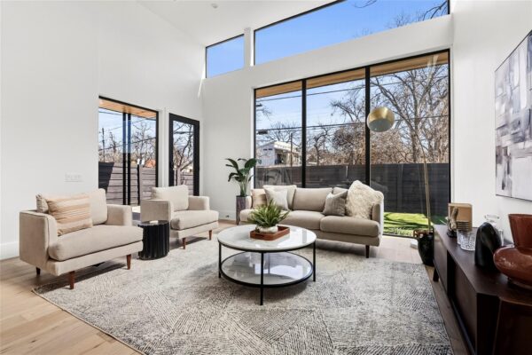 44 Chicon St #1, Austin
