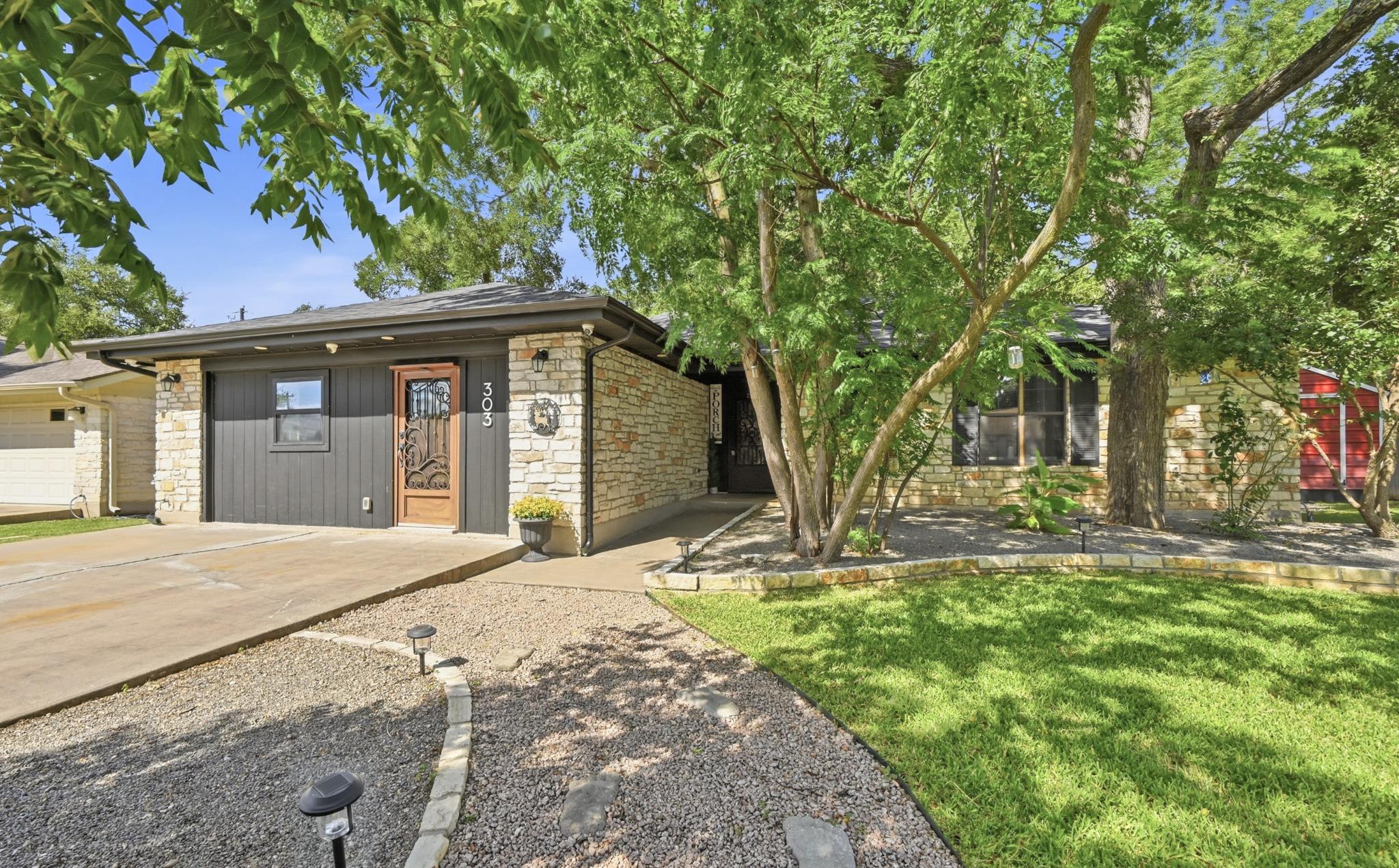 303 Pin Oak Dr, Georgetown, TX 78628