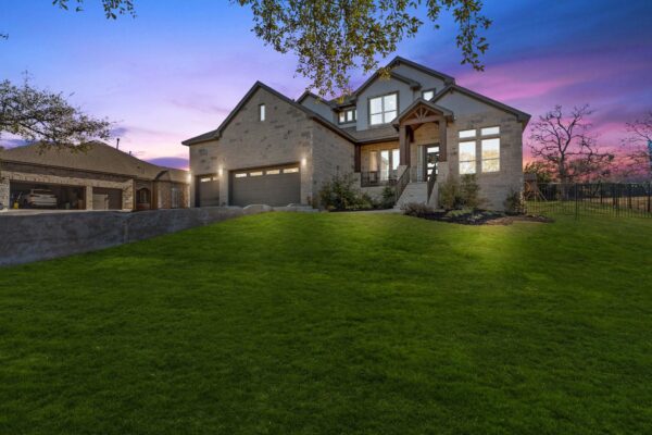 194 Wilderness Cv, Driftwood