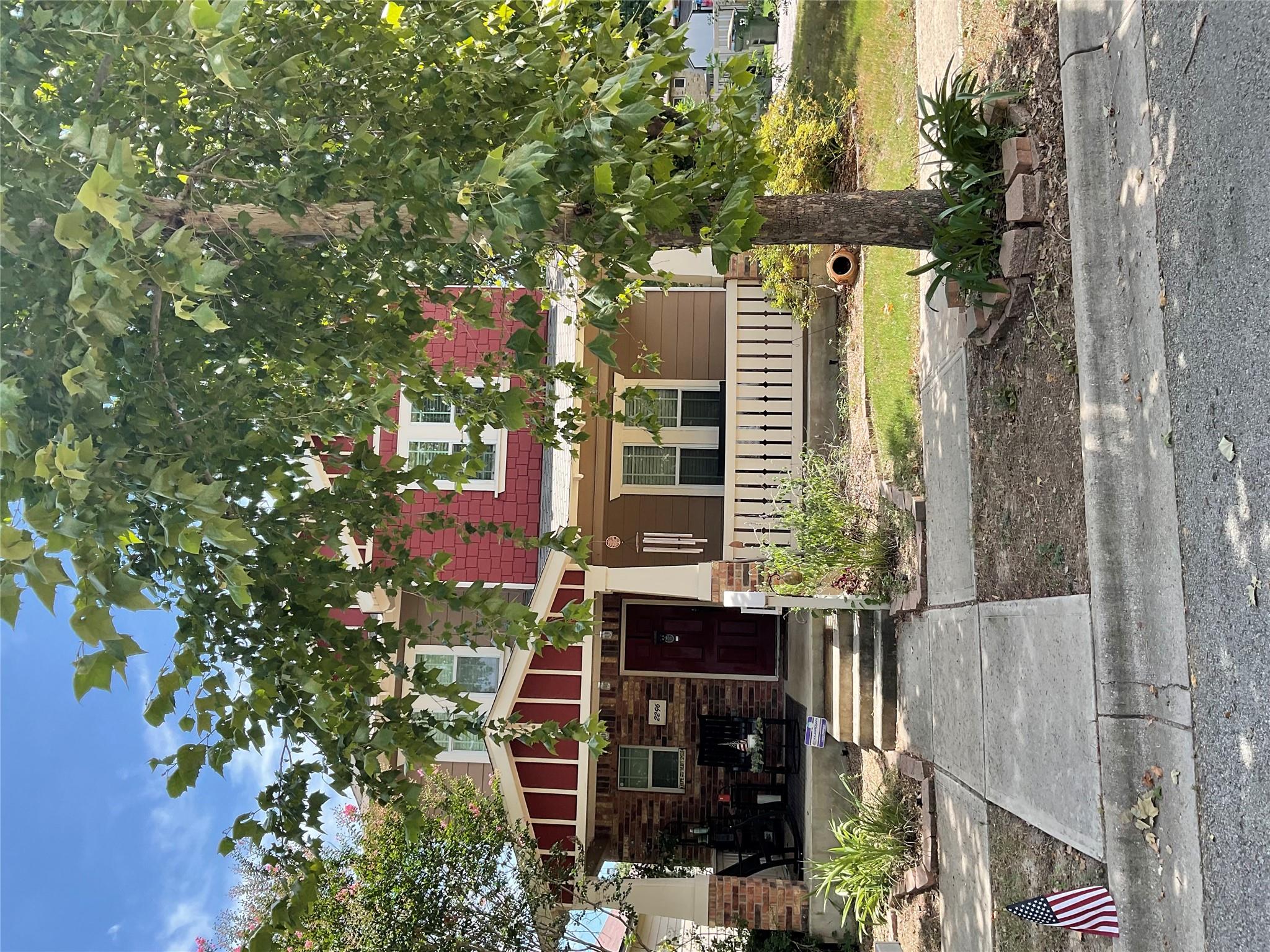 2296 Herzog None, Kyle, TX 78640