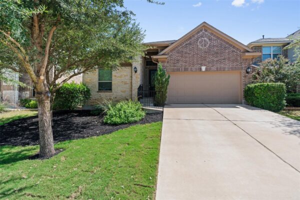 2840 Coral Valley Dr, Leander