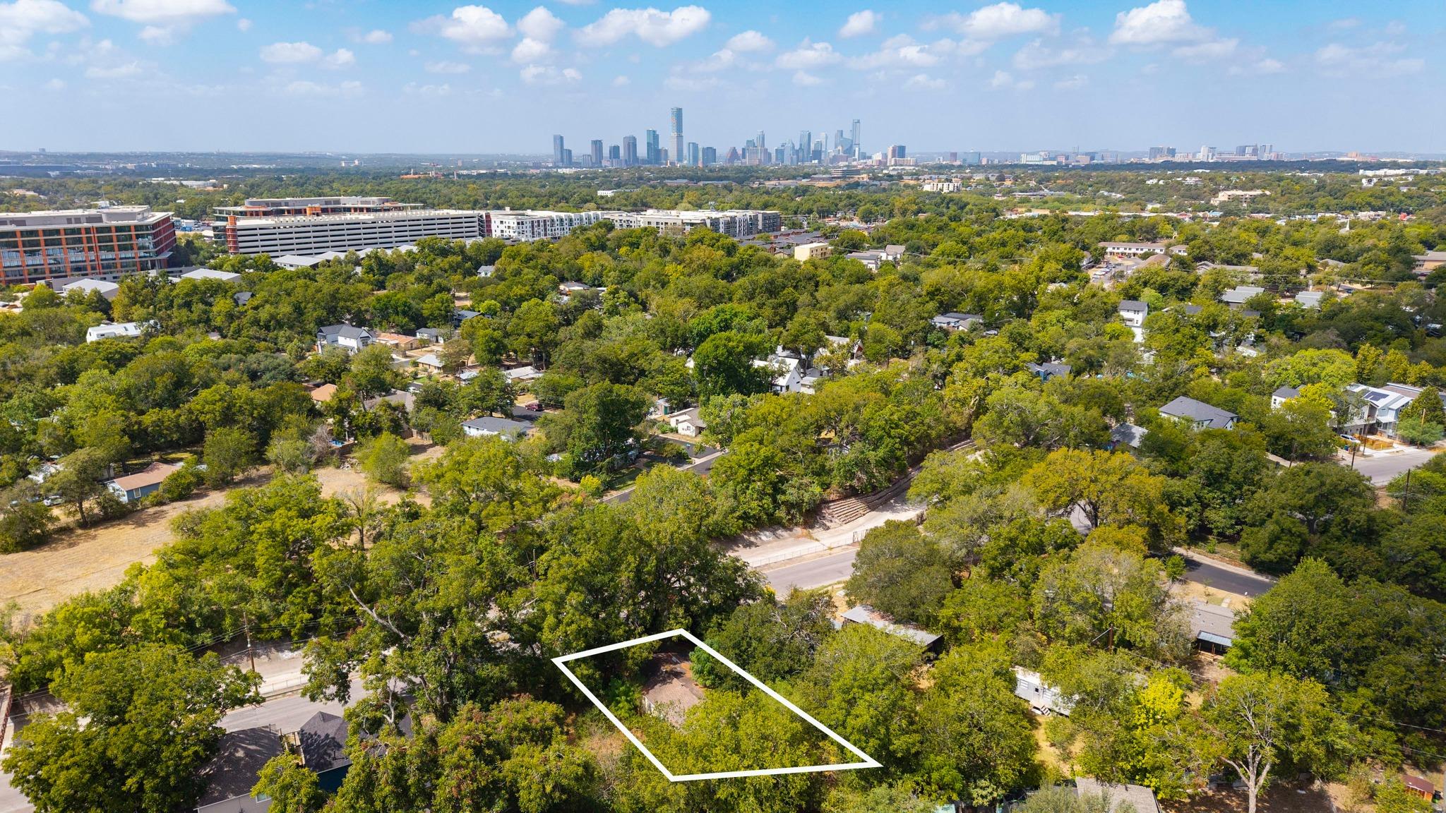 4908 Sara Dr, Austin, TX 78721