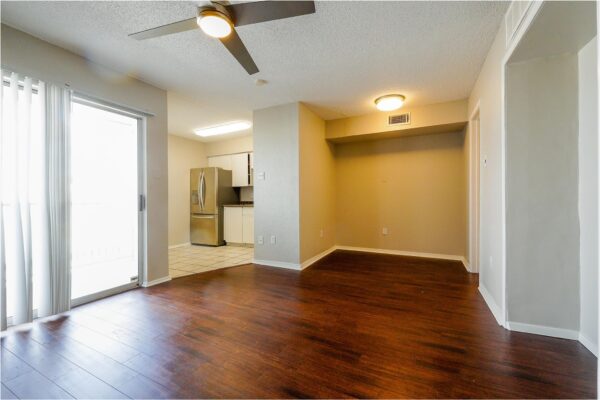 1840 Burton Dr #227, Austin