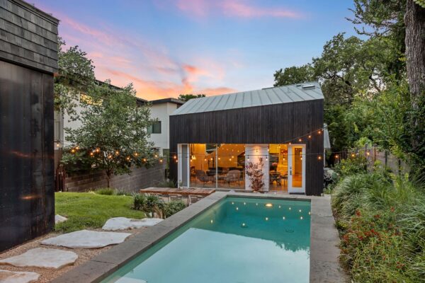 1303 1/2 Hillside Ave, Austin