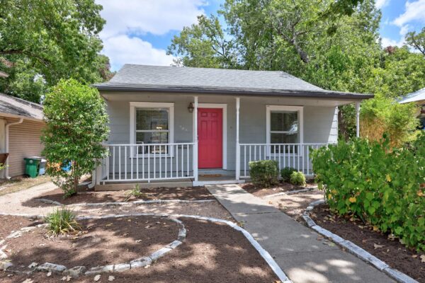708 Keasbey St, Austin
