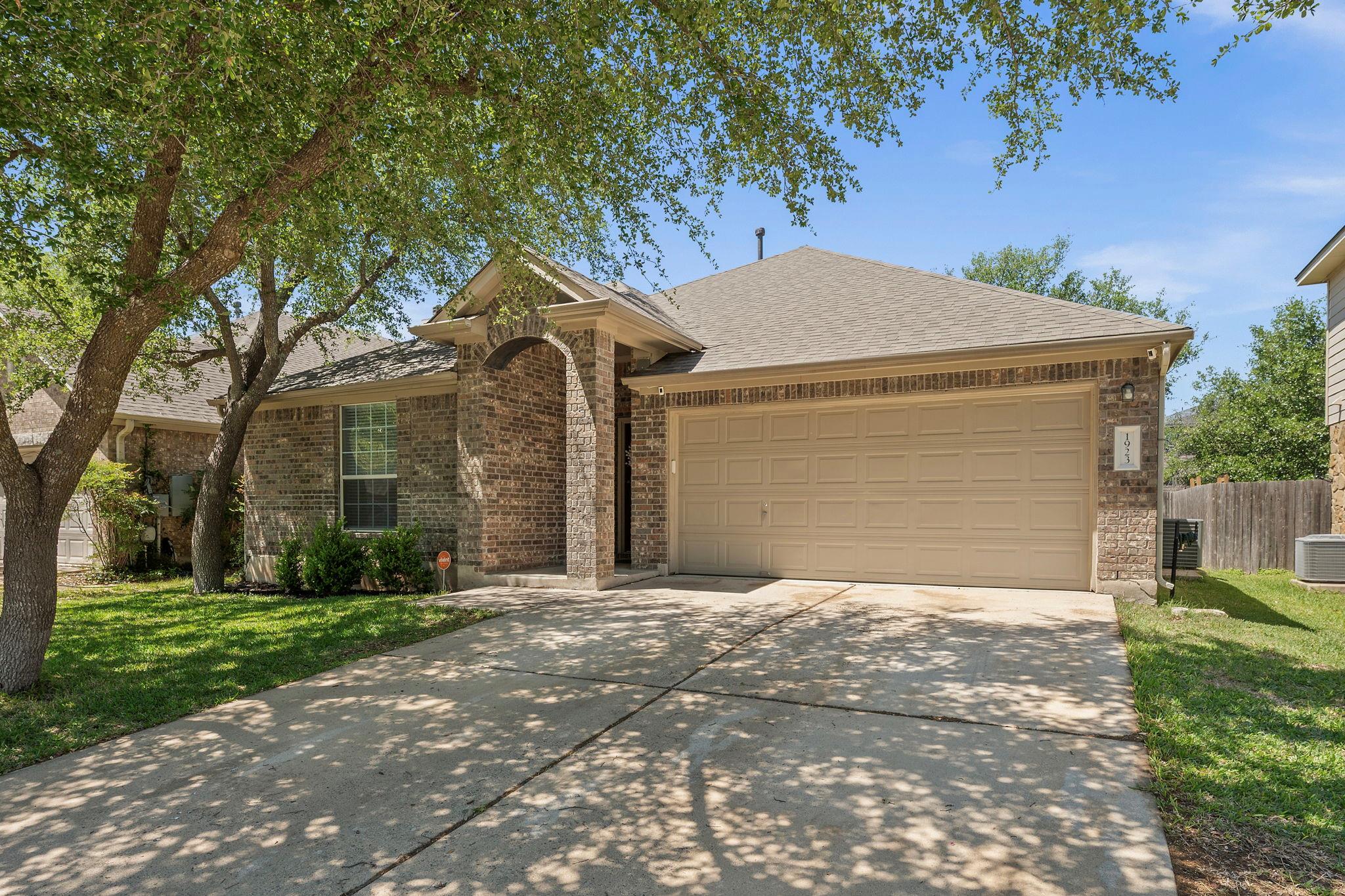 1923 Barnett Dr, Cedar Park
