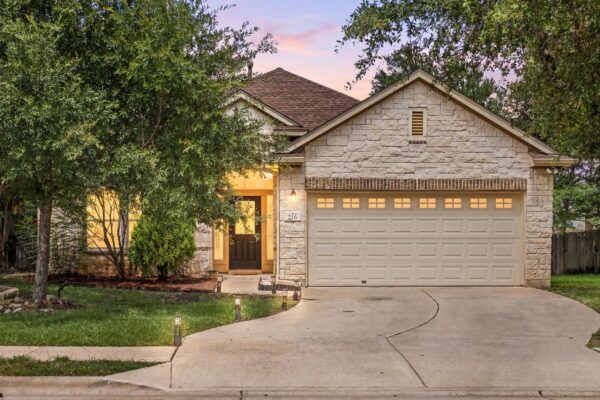 216 Cherry Laurel Dr, Cedar Park