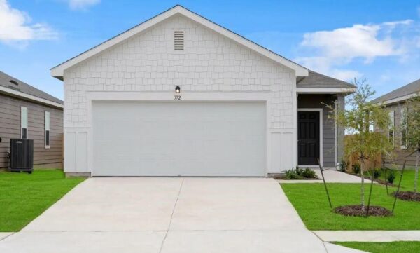 403 Cliff Dr, Maxwell