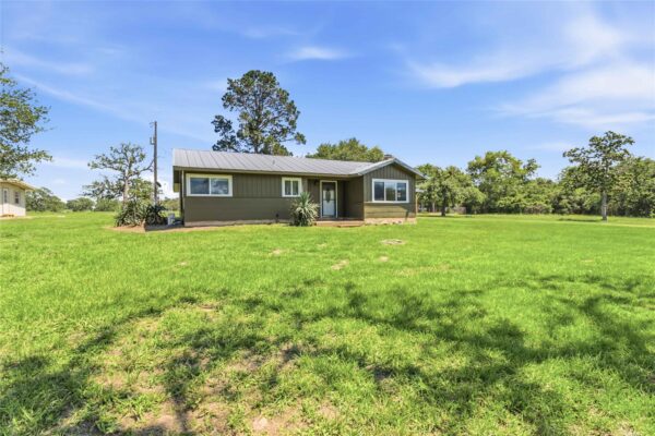 4296 State Highway 304 None, Rosanky