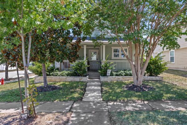720 Alamo Plaza Dr, Cedar Park