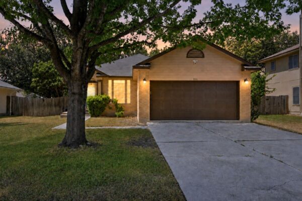 151 Henke Cv, Kyle