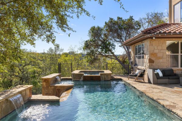 23617 Indian Divide Cv, Spicewood