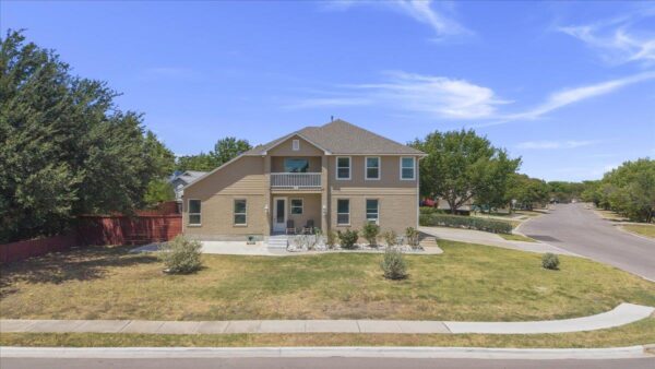 1106 Greenlawn Blvd, Round Rock
