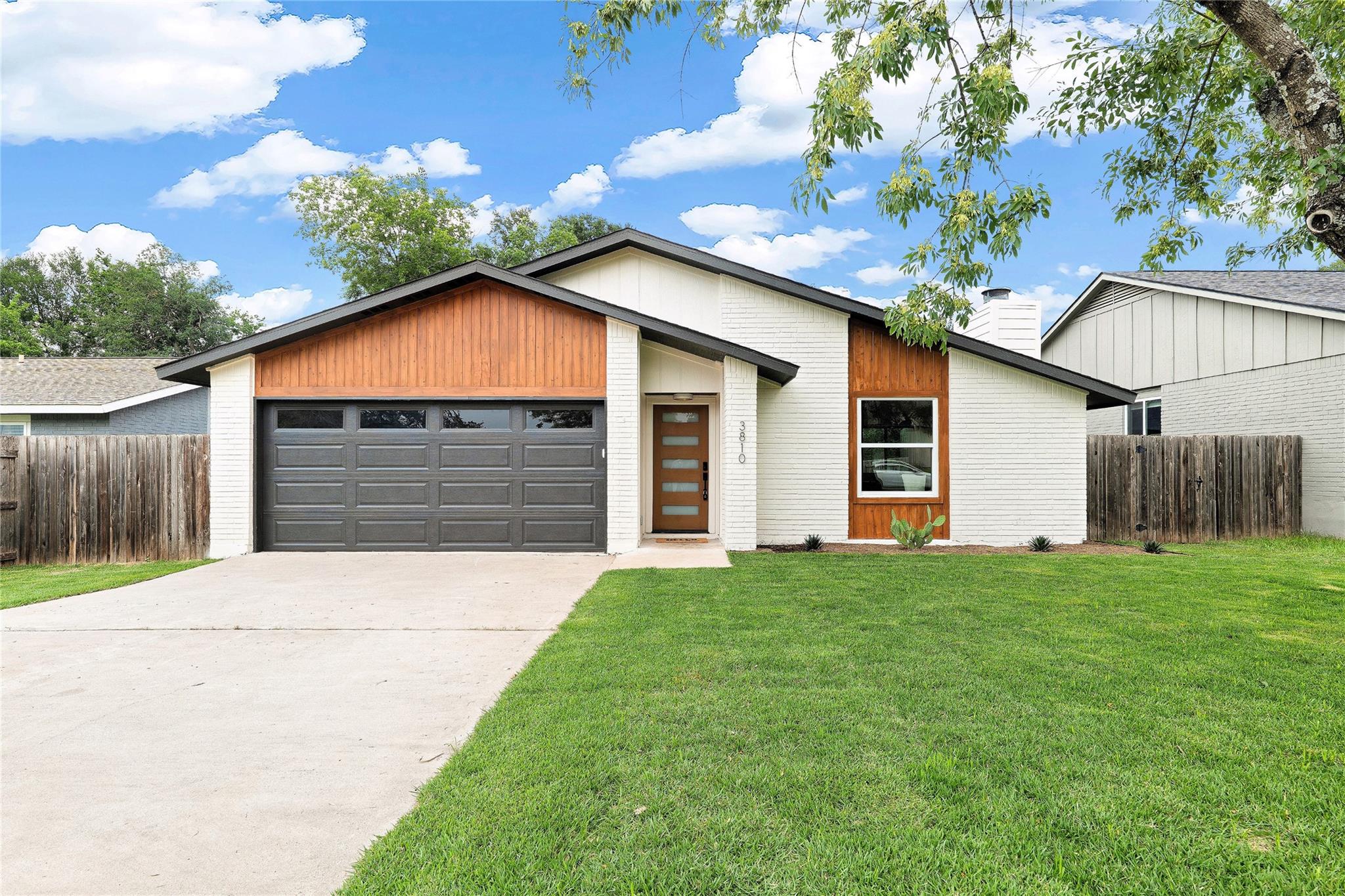 3810 Leafield Dr, Austin, TX 78749