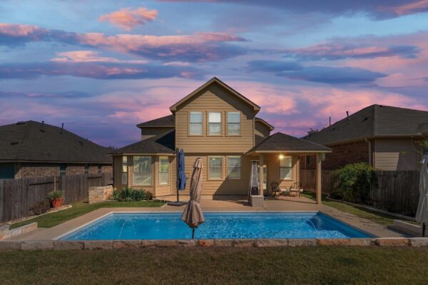 2813 Granite Hill Cv, Leander