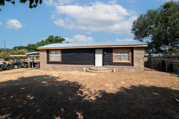 817 Ridgeway None, Tow