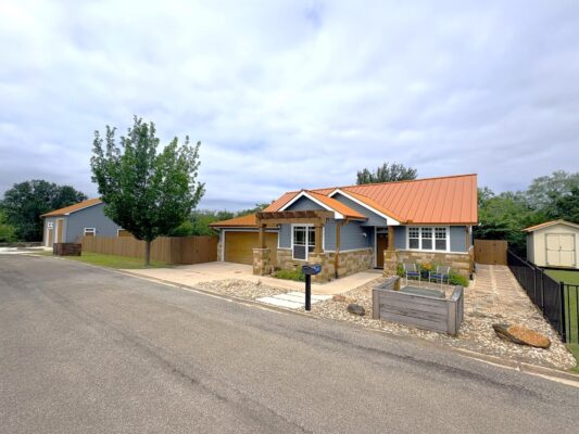107 Kandi Ln, Sunrise Beach