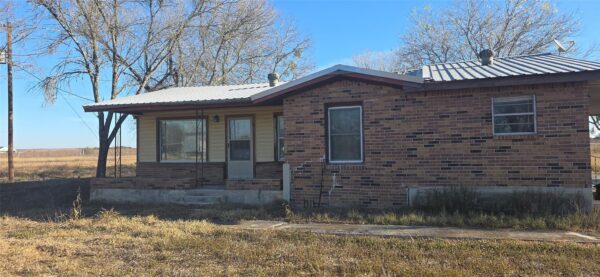 9270 San Marcos Hwy, Fentress