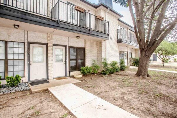 1307 Kinney Ave #108, Austin