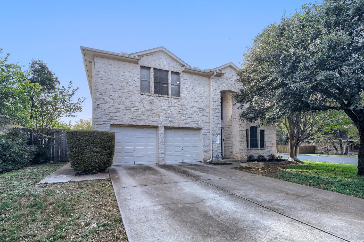 7125 Quimper Ln, Austin, TX 78749