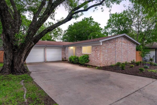 9807 Dallum Dr, Austin