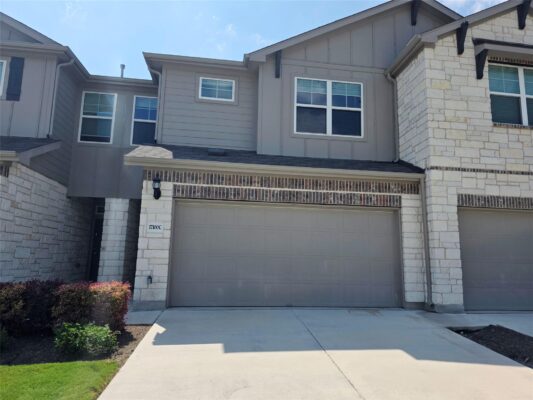 17100 Carmel Cricket Dr #C, Pflugerville