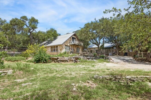 180 Donna Dr, Wimberley
