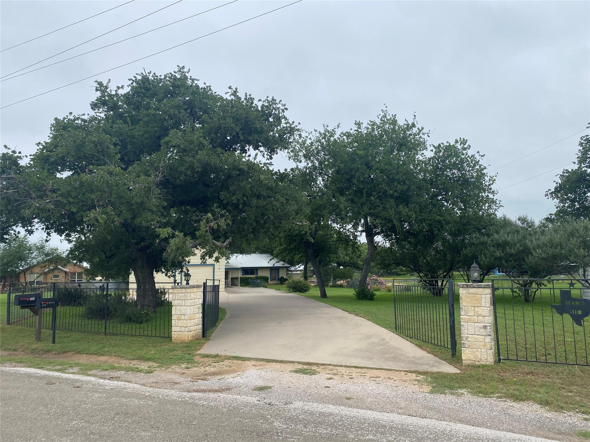 310 S Chaparral None, Burnet, TX 78611