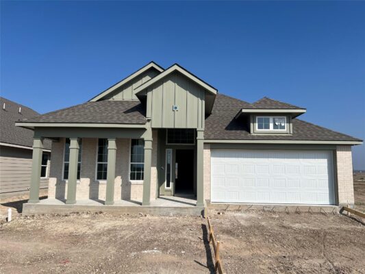 216 Gus Loop, Georgetown