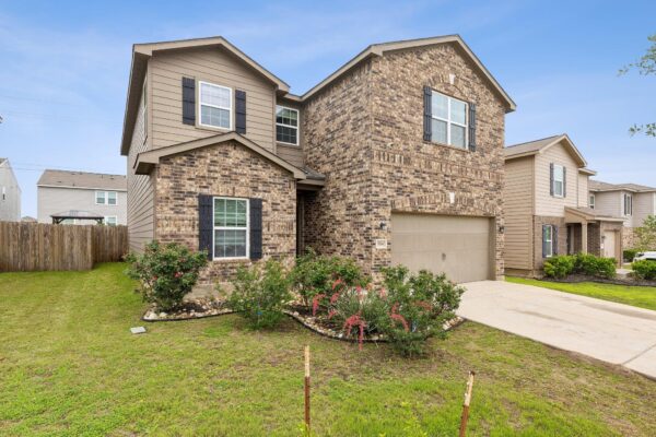 704 Cleary Ln, Jarrell