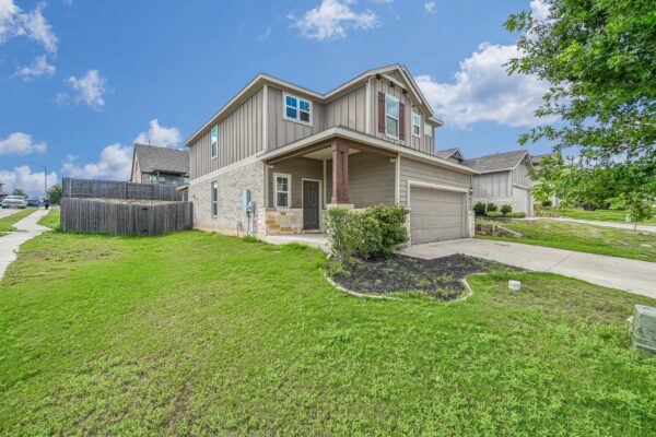 220 Nettletree Dr, Buda