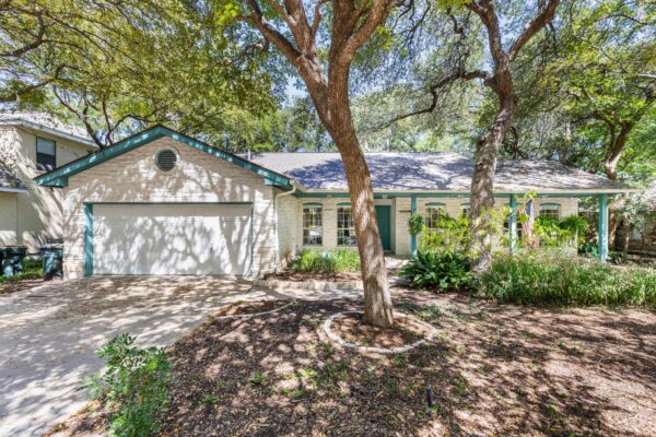 134 Canyon Rd, Georgetown