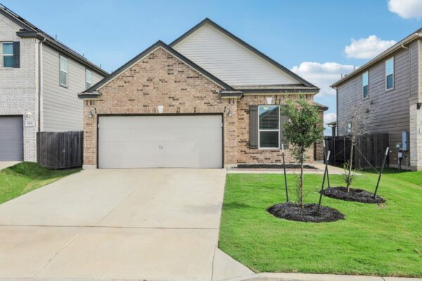 657 Bailey Park Dr, Jarrell